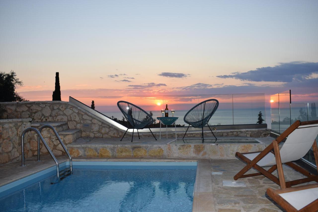 Villa Thetis With Private Pool Where The Sunsets Fade Away Áyios Nikítas エクステリア 写真