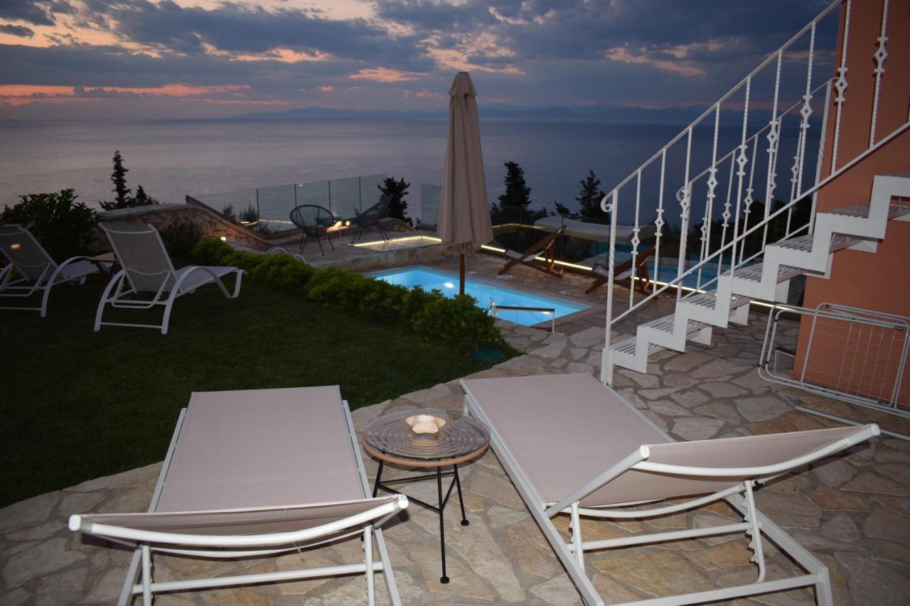 Villa Thetis With Private Pool Where The Sunsets Fade Away Áyios Nikítas エクステリア 写真