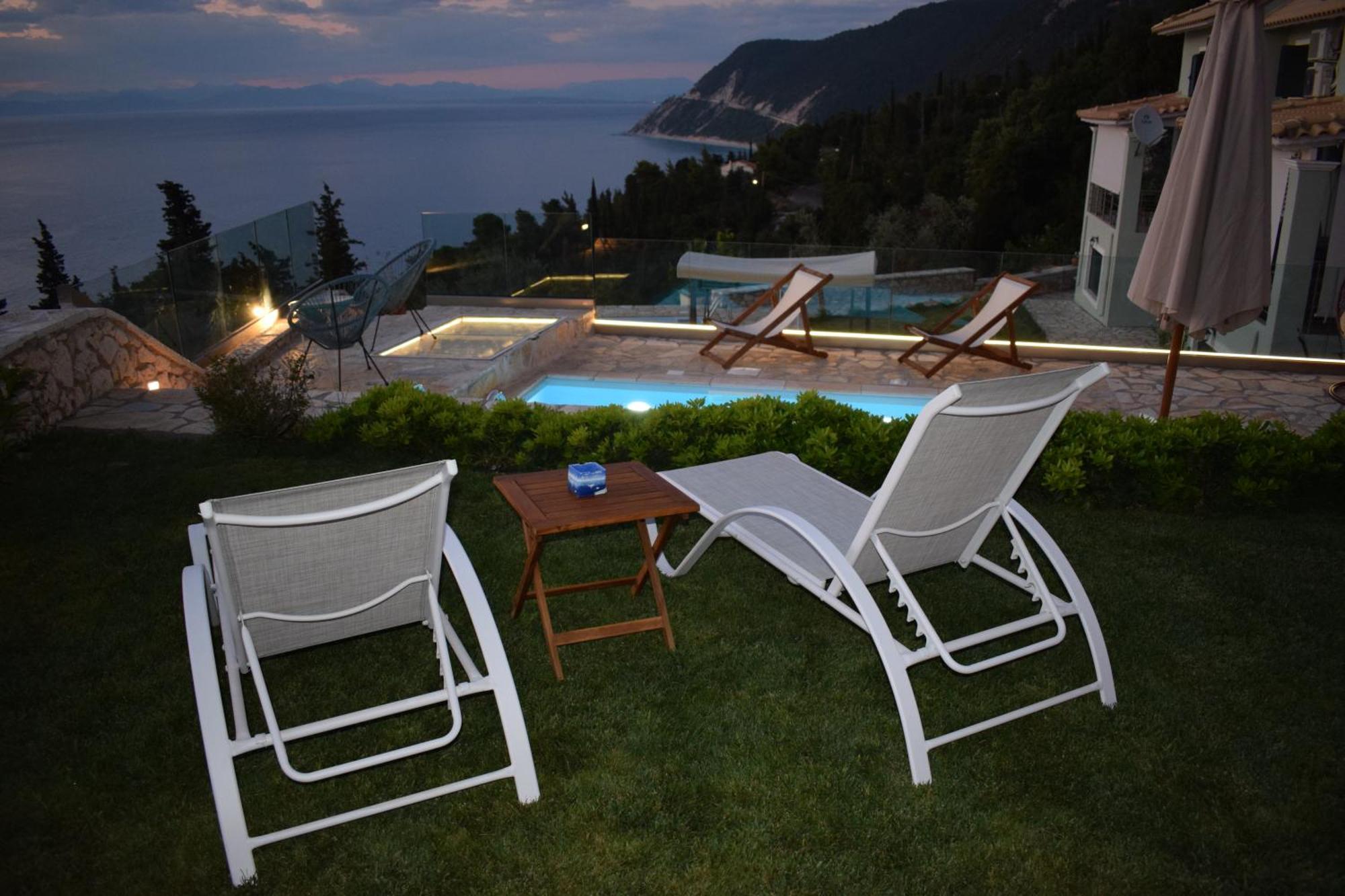 Villa Thetis With Private Pool Where The Sunsets Fade Away Áyios Nikítas エクステリア 写真